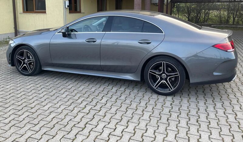 Mercedes-Benz CLS 320